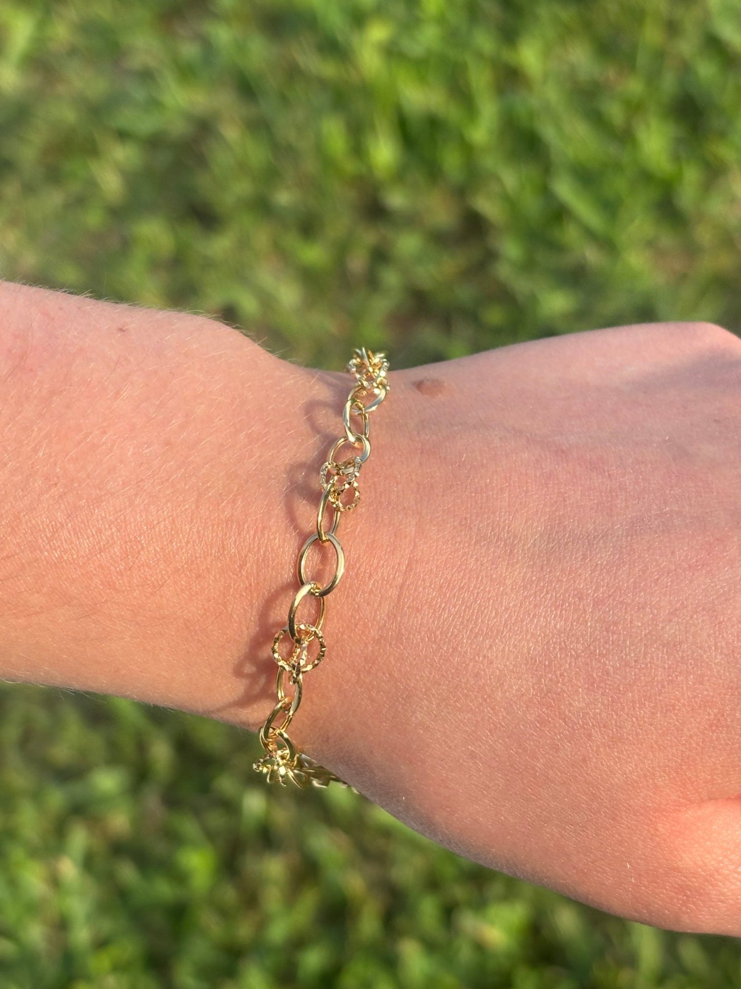 Fine 18k Gold Infiniti Link Bracelet Bold Elegant Jewelry Piece Only By Antonio Guzzo - Antonio Guzzo Fine Jewelry